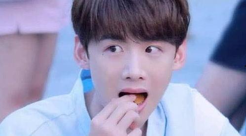 据说娱乐白敬亭,娱乐界的清新面孔  第2张