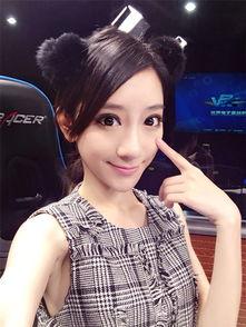斗鱼漂亮女主播,美丽与才华并存的网络红人