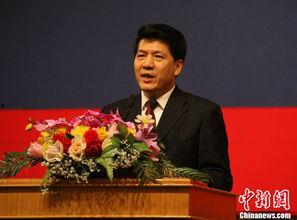 李辉个人资料,才华横溢的青年才俊,多领域成就斐然 第2张 李辉个人资料,才华横溢的青年才俊,多领域成就斐然 第2张