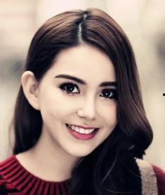 哪个女明星笑的最好看,揭秘最美笑容的女明星  第2张