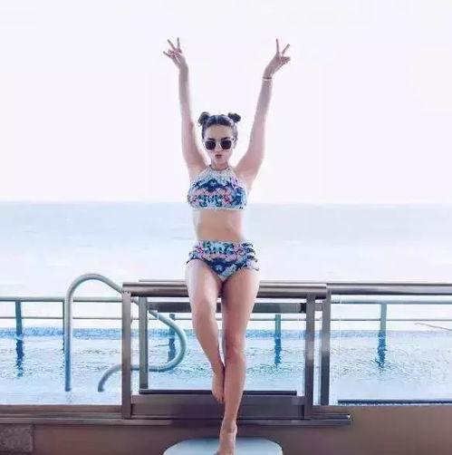 赵球球比基尼照片,性感魅力绽放  第3张