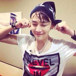 网红男宝宝图片,宝宝萌态瞬间走红网络